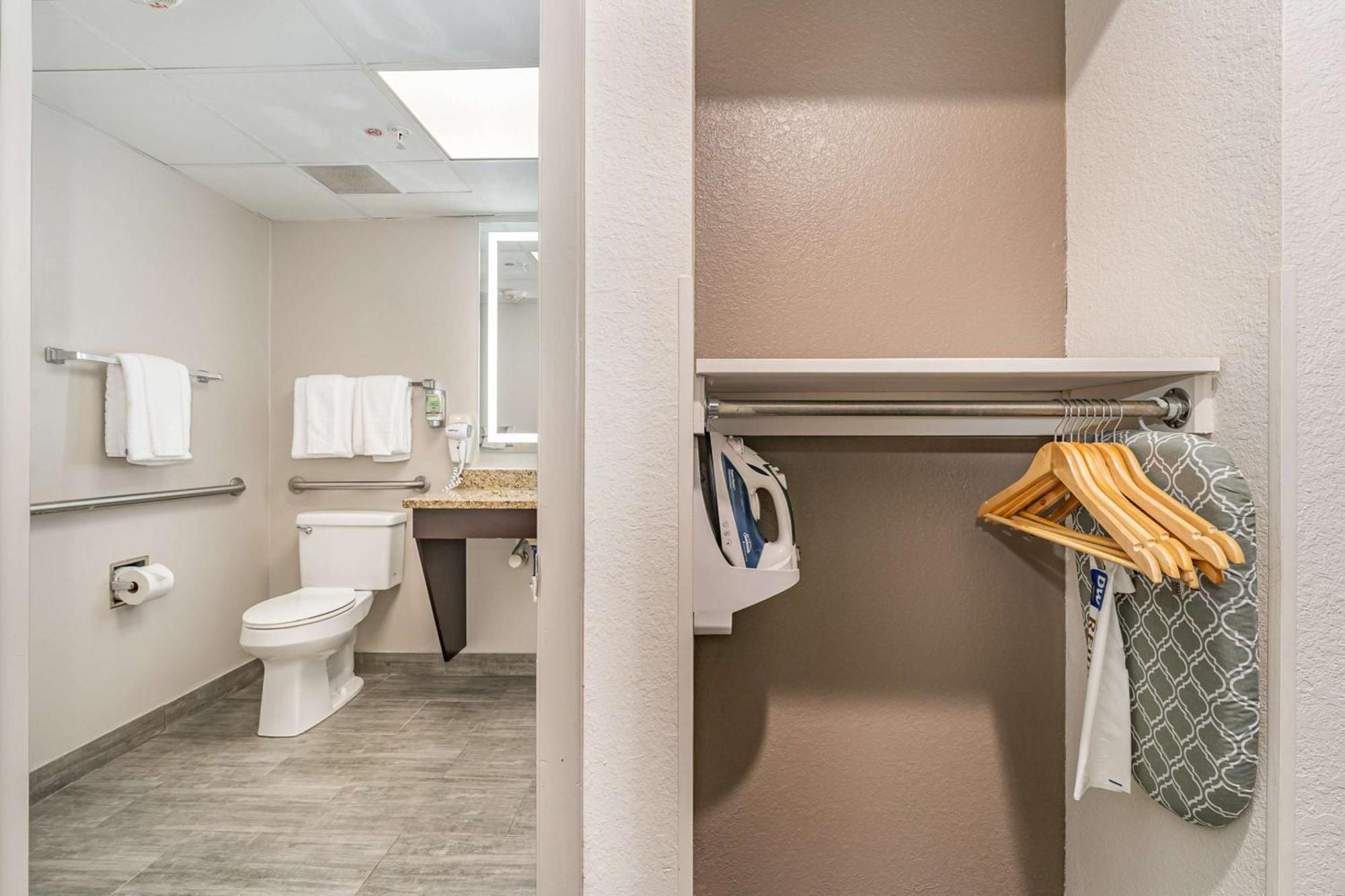Best Western Kernersville Esterno foto