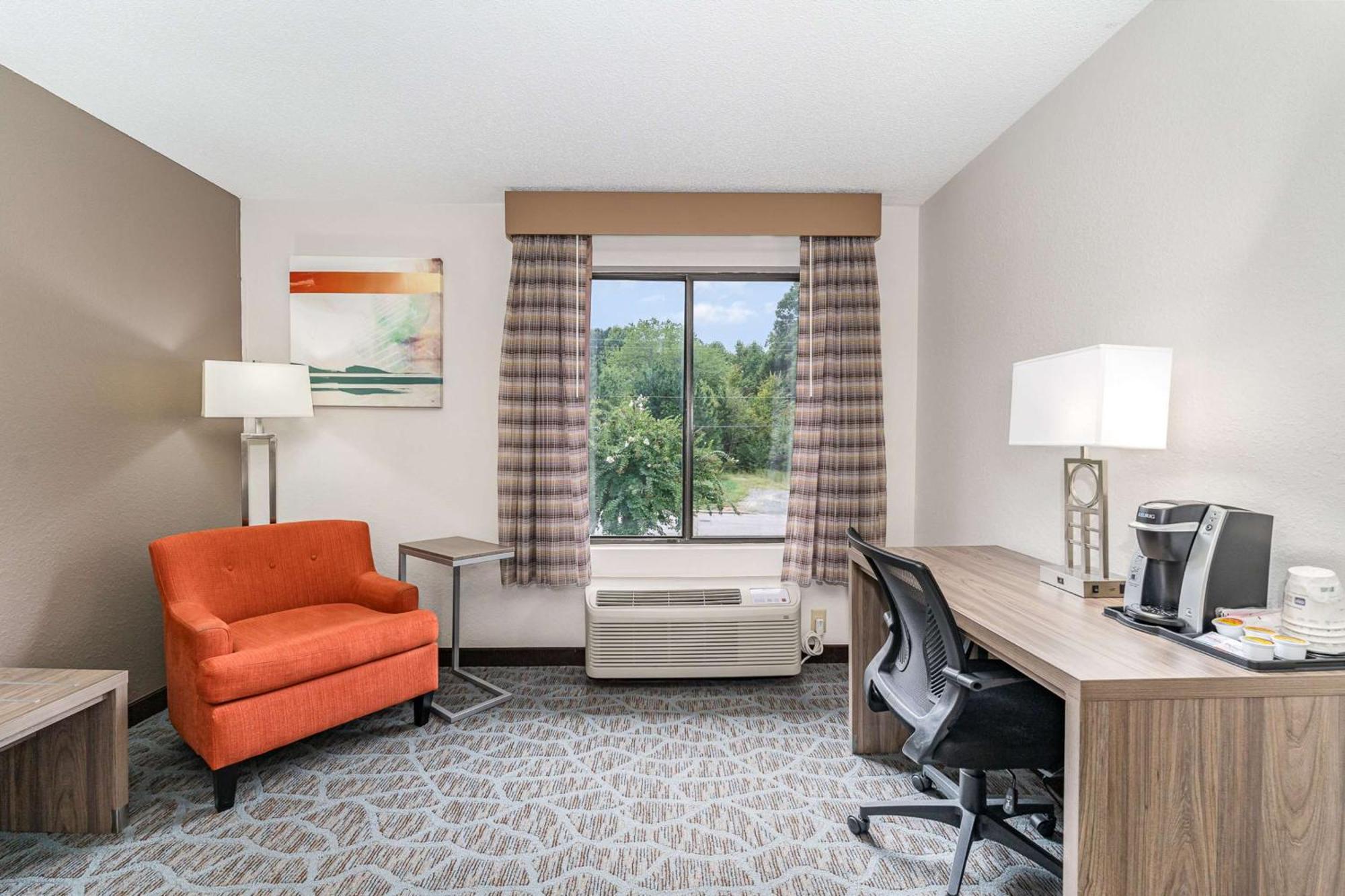 Best Western Kernersville Esterno foto