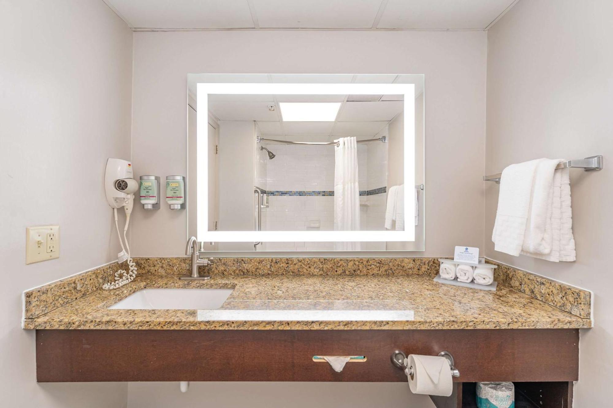 Best Western Kernersville Esterno foto
